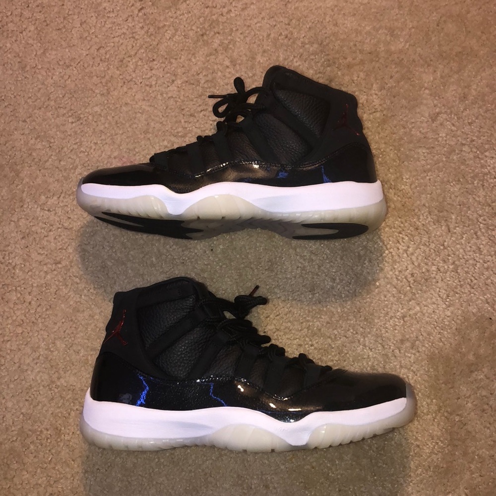 Air Jordan 11 Retro ‘72-10’ / SZ 10.5